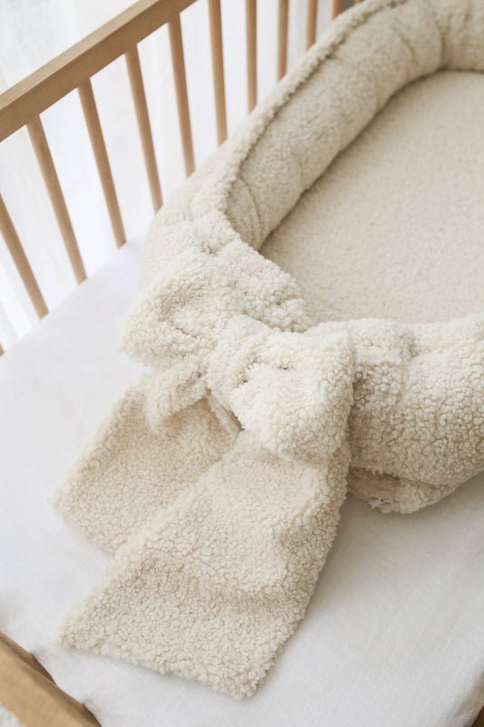 Babyly - Babynest - Teddy with Bow - (2 Colors) BABYLY