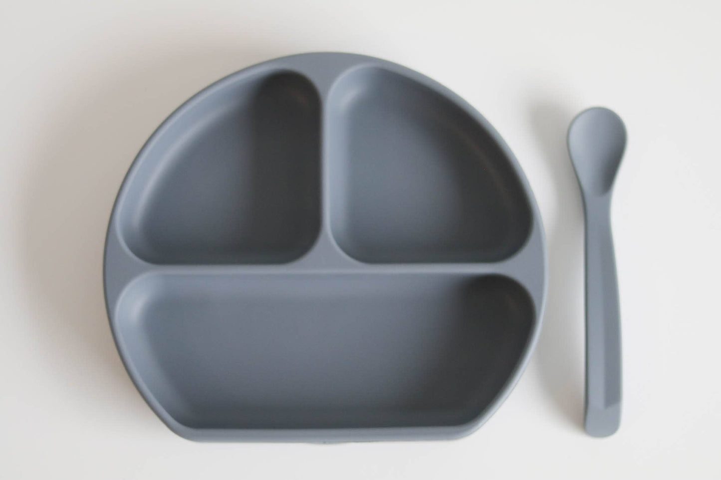 Silicone Suction Plate With Lid and Spoon The Saturday Baby Ocean