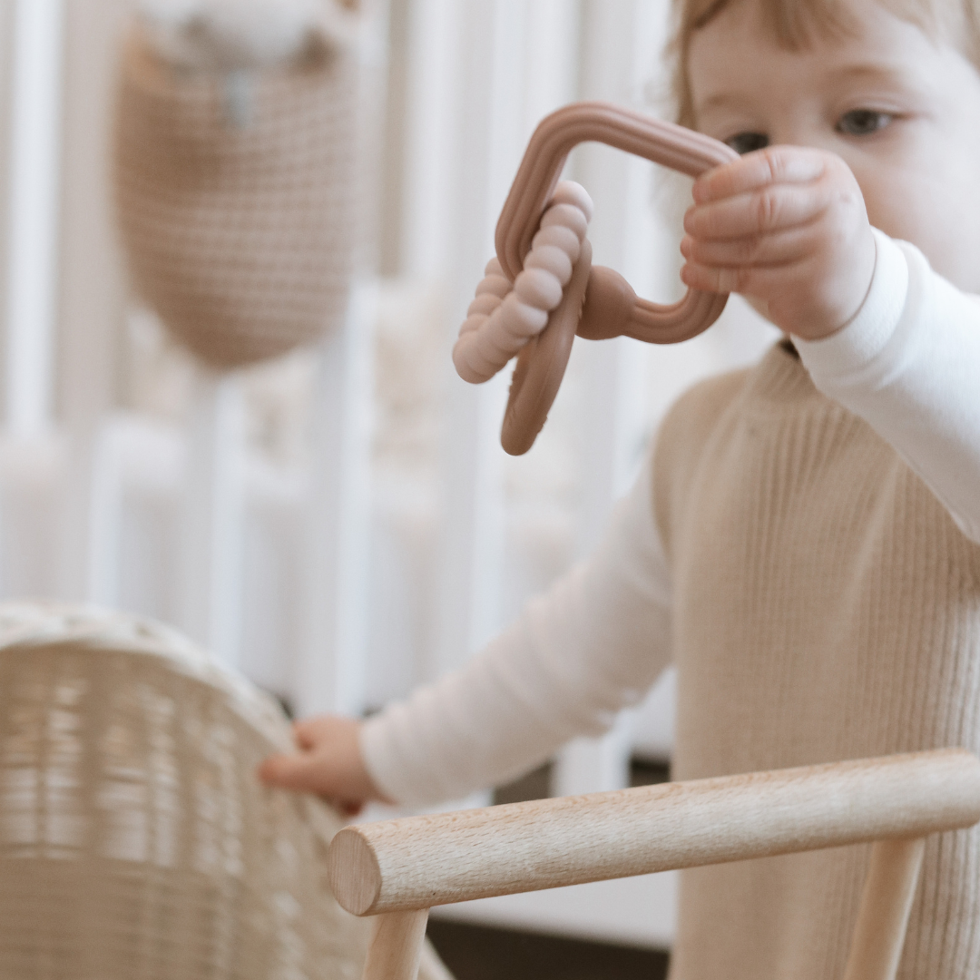Teethy Links Teether | Pink Lemonade The Dearest Grey