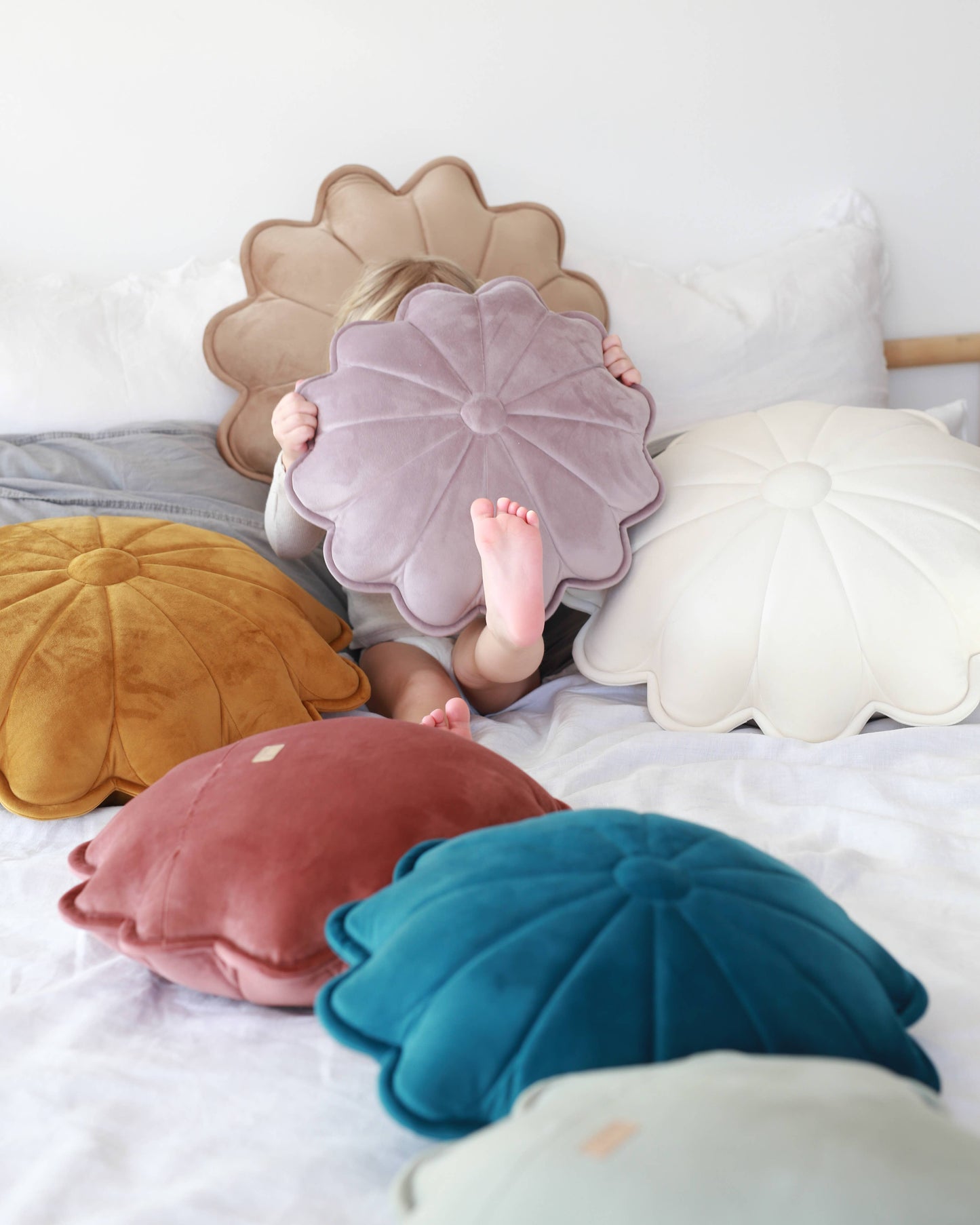 Velvet Daisy Pillow - Large BABYLY