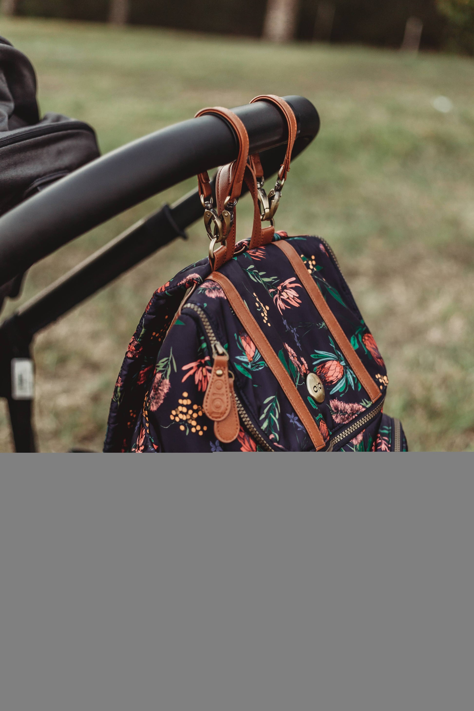 Signature Diaper Backpack OiOi