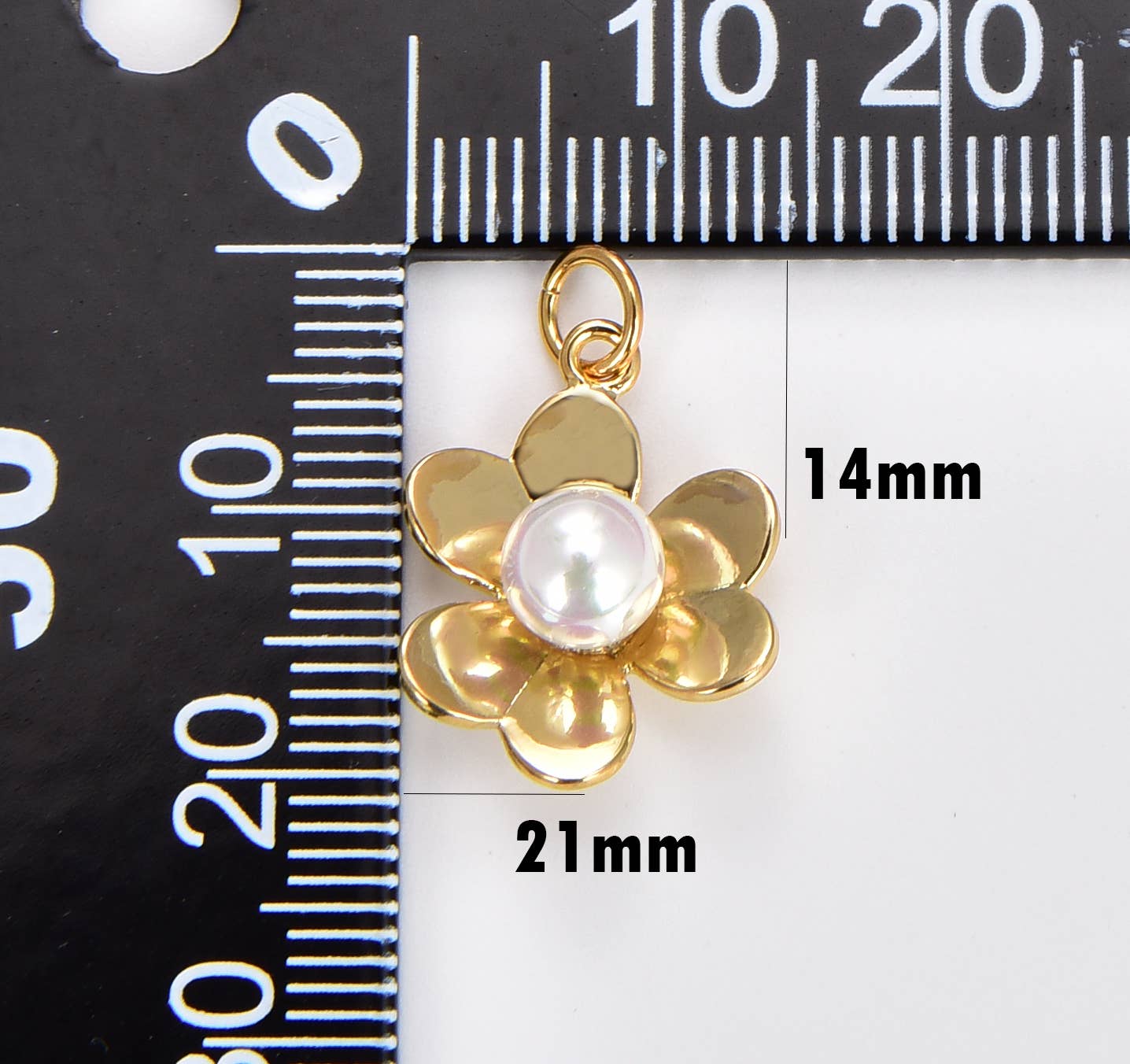 Pearl Flower Charm Beads Creation