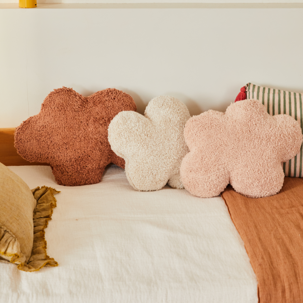 Floor cushion Clouds Chestnut Lorena Canals