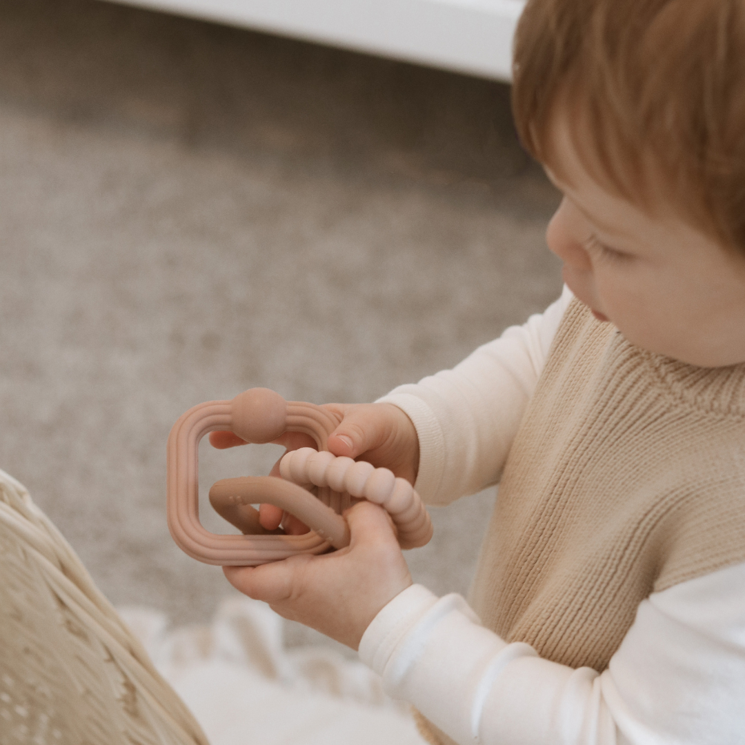 Teethy Links Teether | Pink Lemonade The Dearest Grey