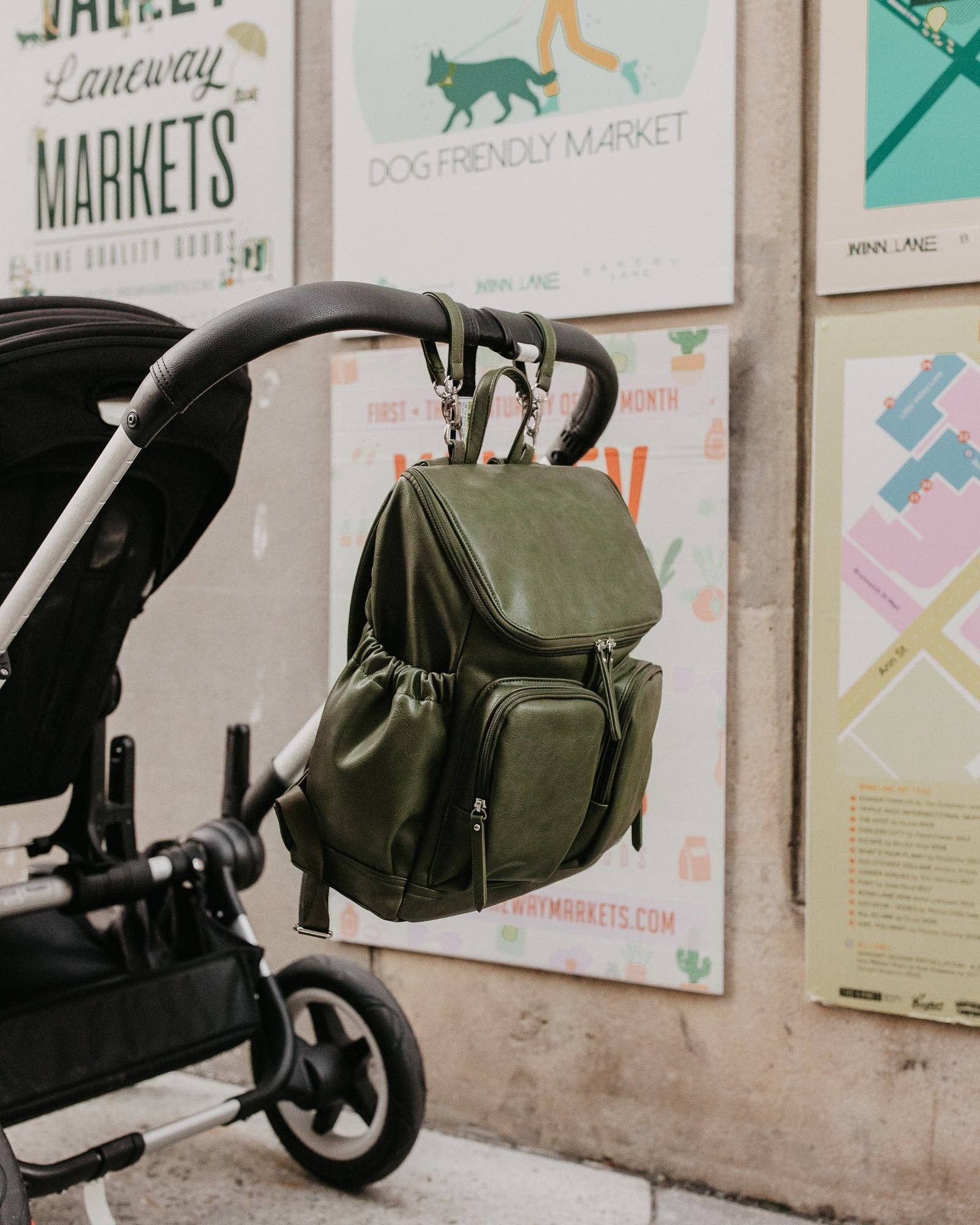 Signature Diaper Backpack OiOi