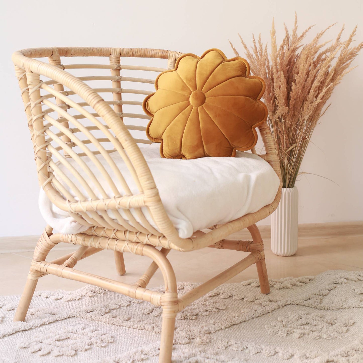 Velvet Daisy Pillow - Large BABYLY