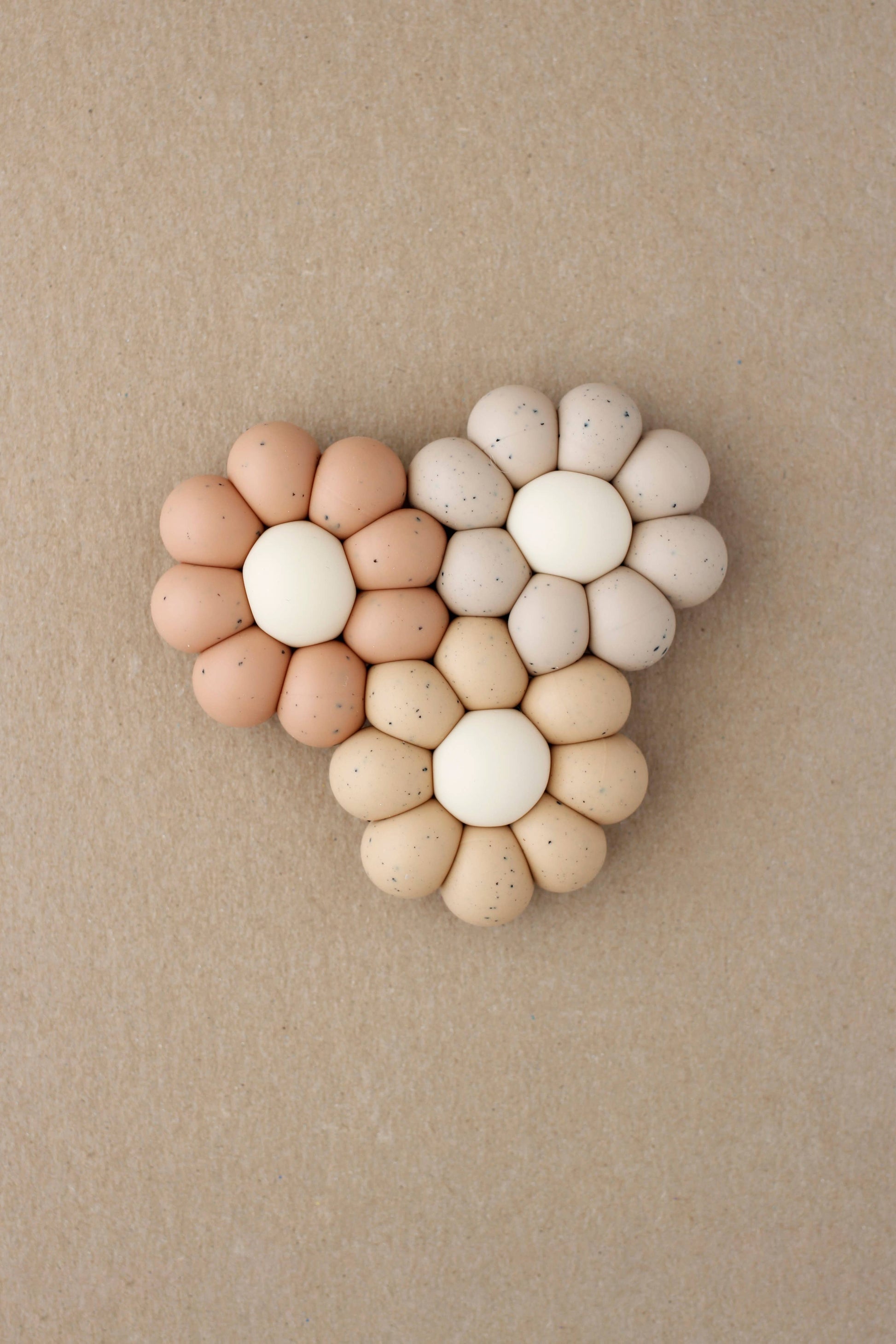 Freezer Teether - Daisy | Speckled Dusty Coral Little Chew