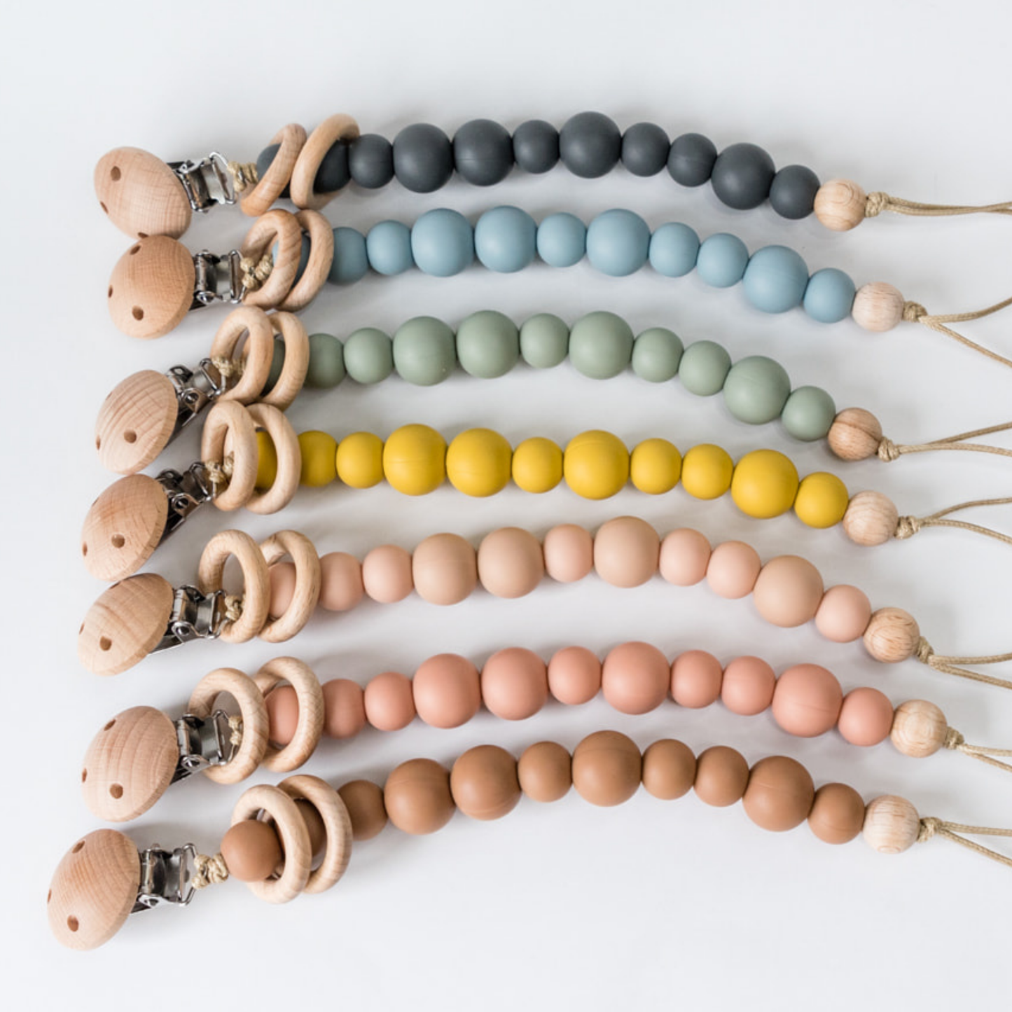 Silicone Bead & Wood Ring Pacifier Clip Babeehive Goods