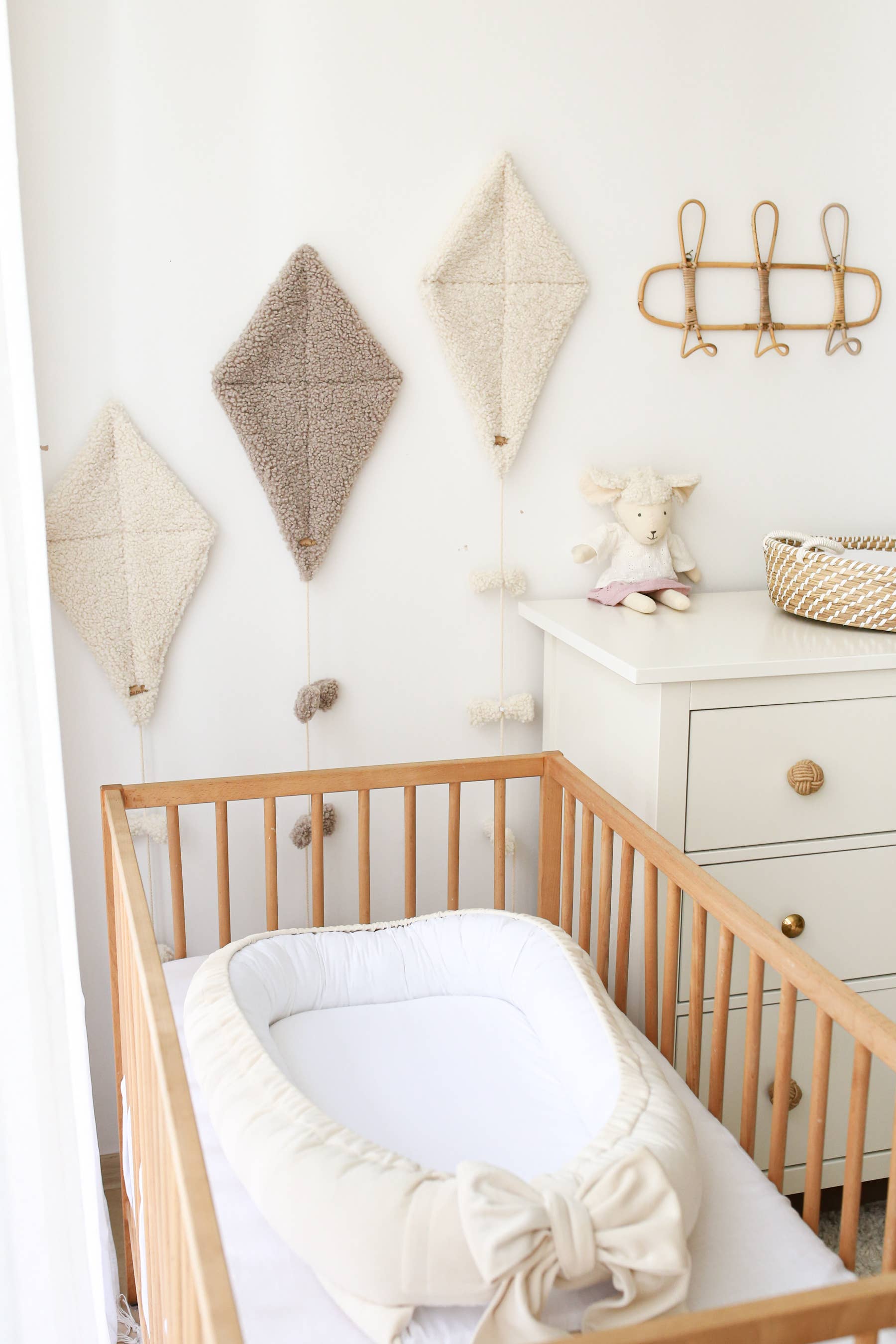 Babyly - Babynest - Velvet with Bow - (3 Colors) BABYLY