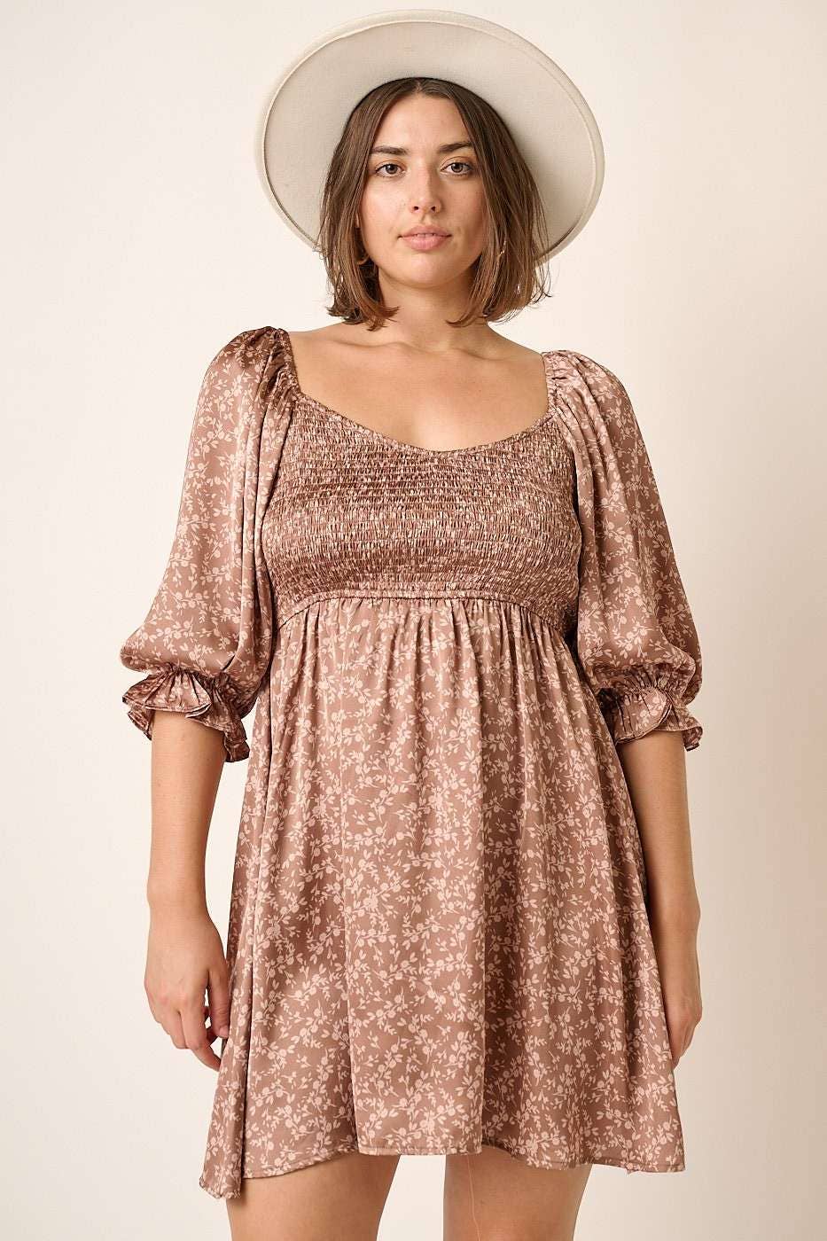 FLOWER PRINT SMOCKING DETAIL BABYDOLL DRESS mittoshop