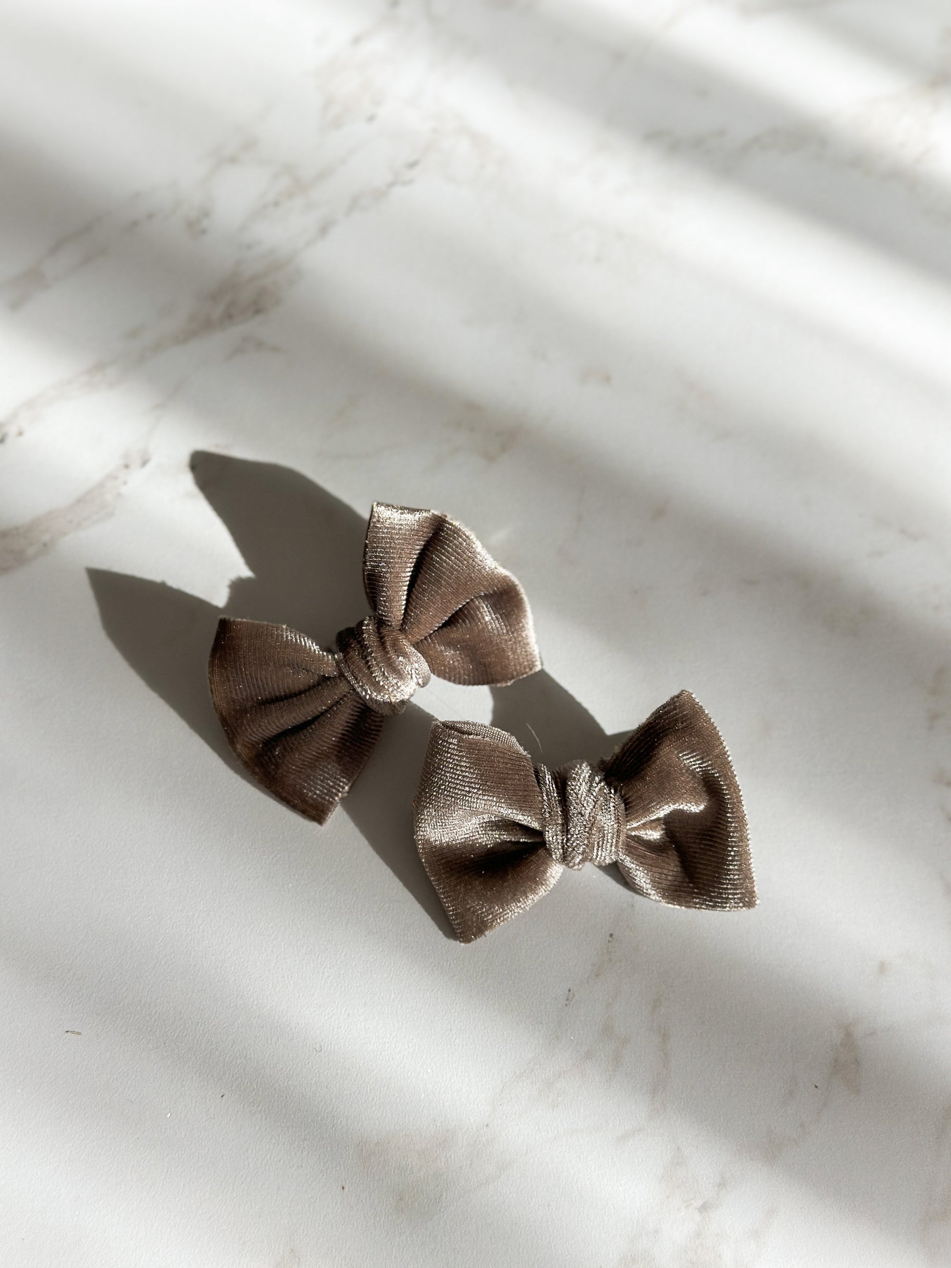 Mini Bow | Multiple Colors! Little Birds Co. Grey Velvet Single Clip