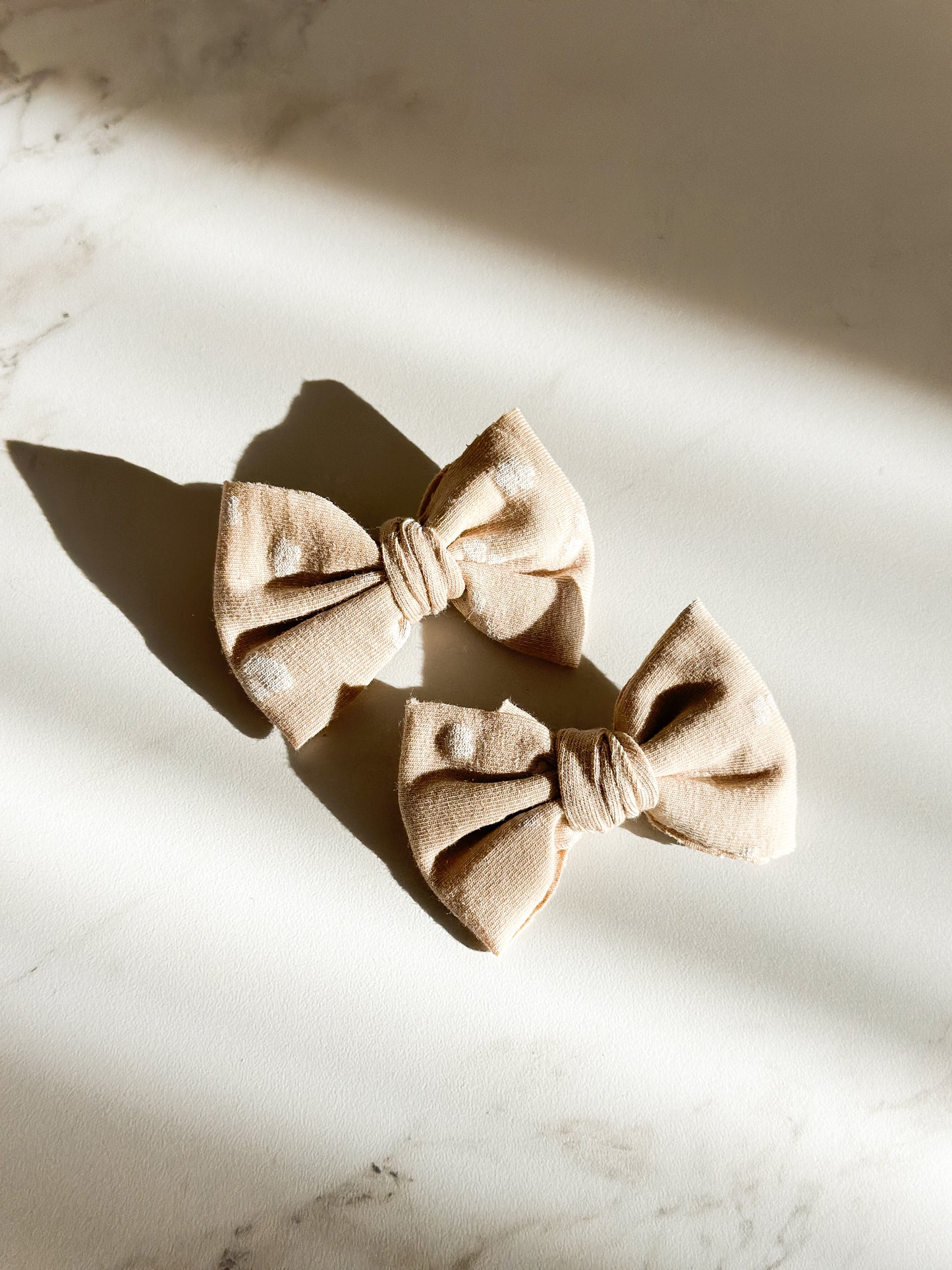 Mini Bow | Multiple Colors! Little Birds Co. Tan w/ Small White Flowers Piggies (set of 2)