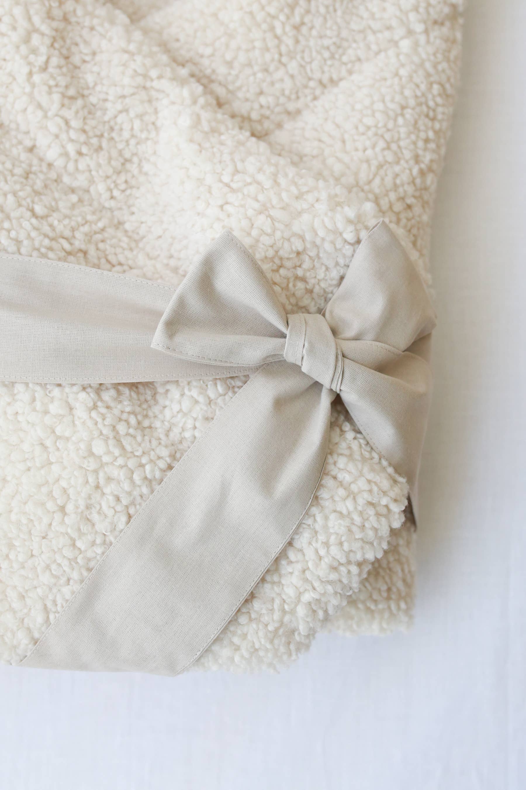 Babyly - Baby Wrap - Teddy - (Cream) BABYLY
