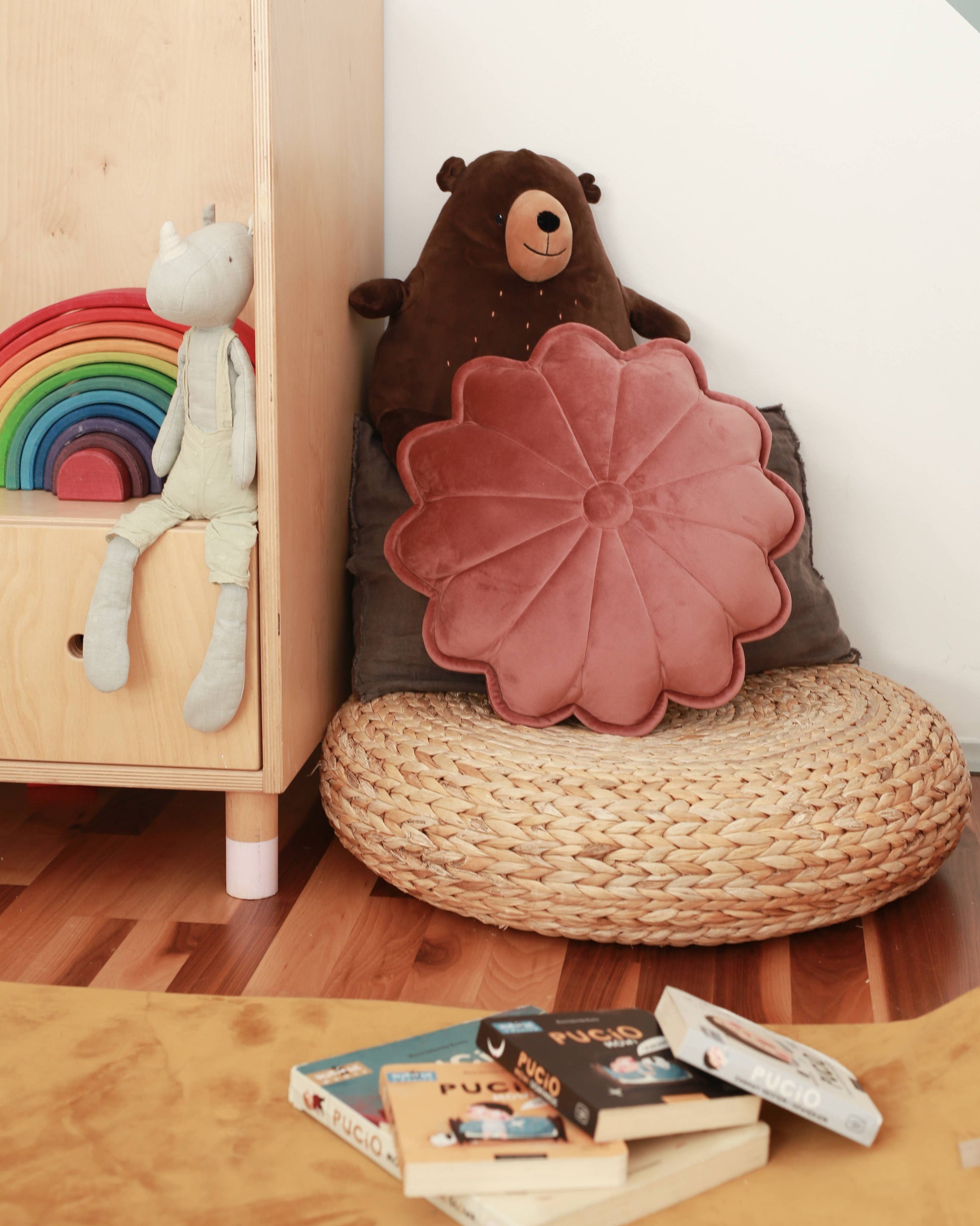 Babyly - Velvet Daisy Pillow - Small BABYLY Dirty Pink