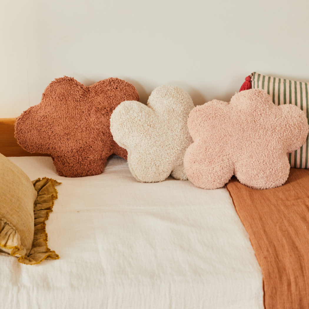 Floor cushion Clouds Rose Lorena Canals