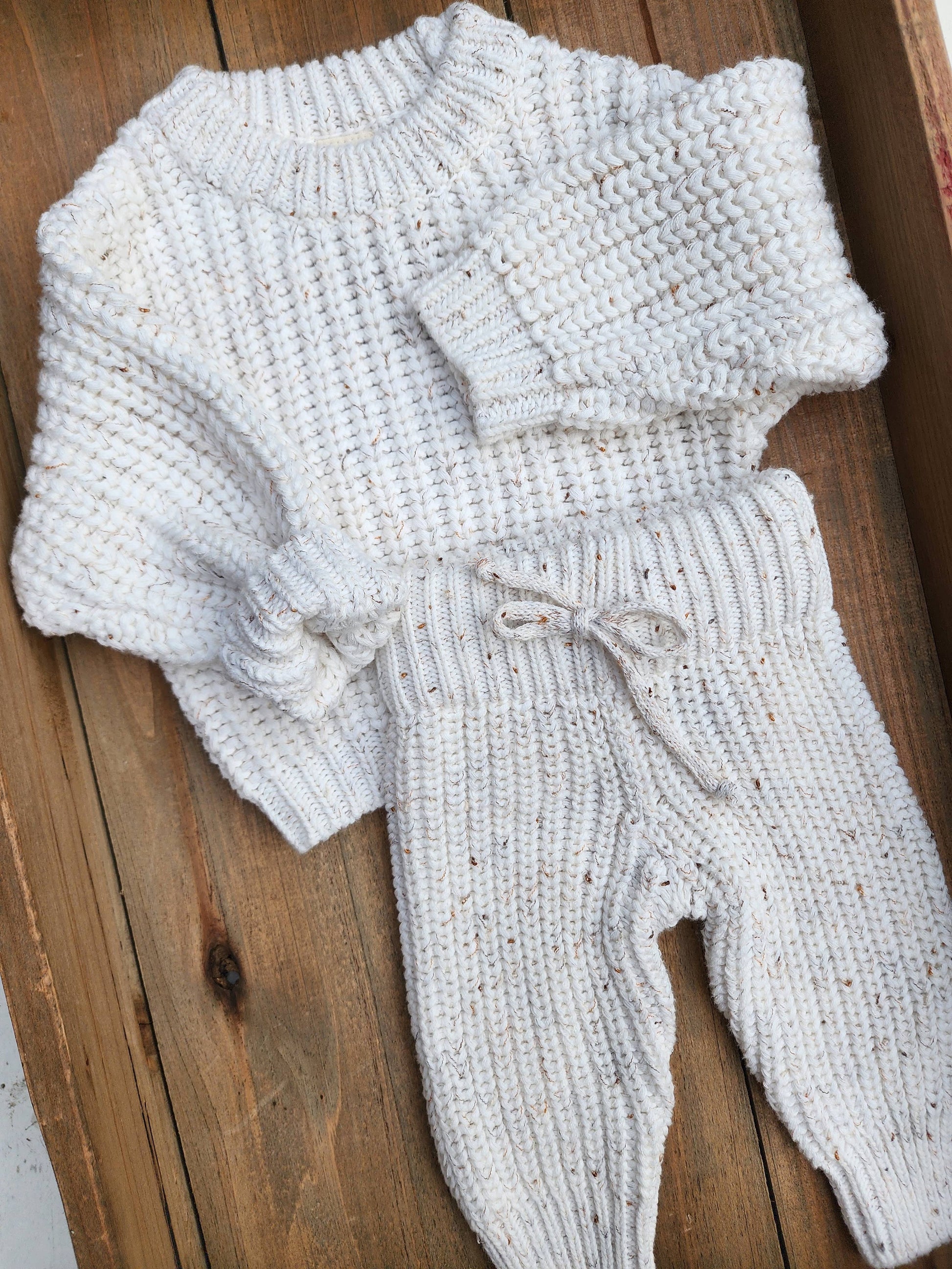 Oversized Chunky Knit Sweater OLIVE & CRADLE