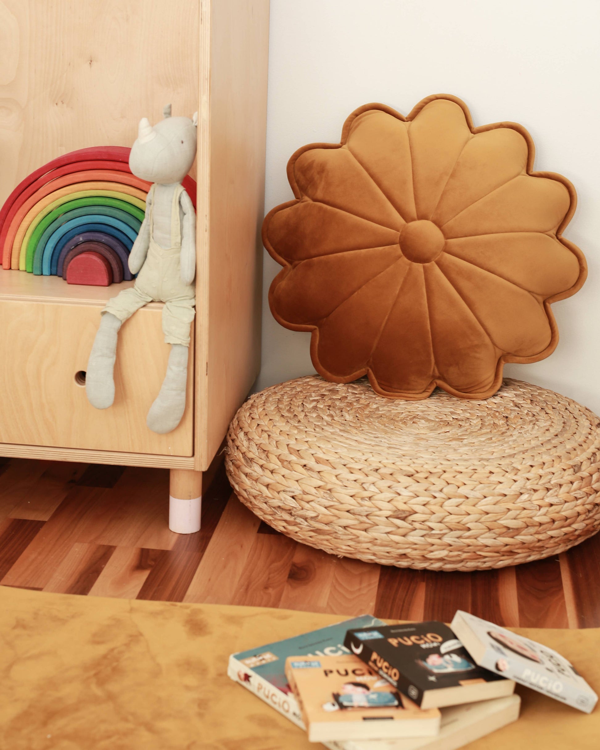 Babyly - Velvet Daisy Pillow - Small BABYLY