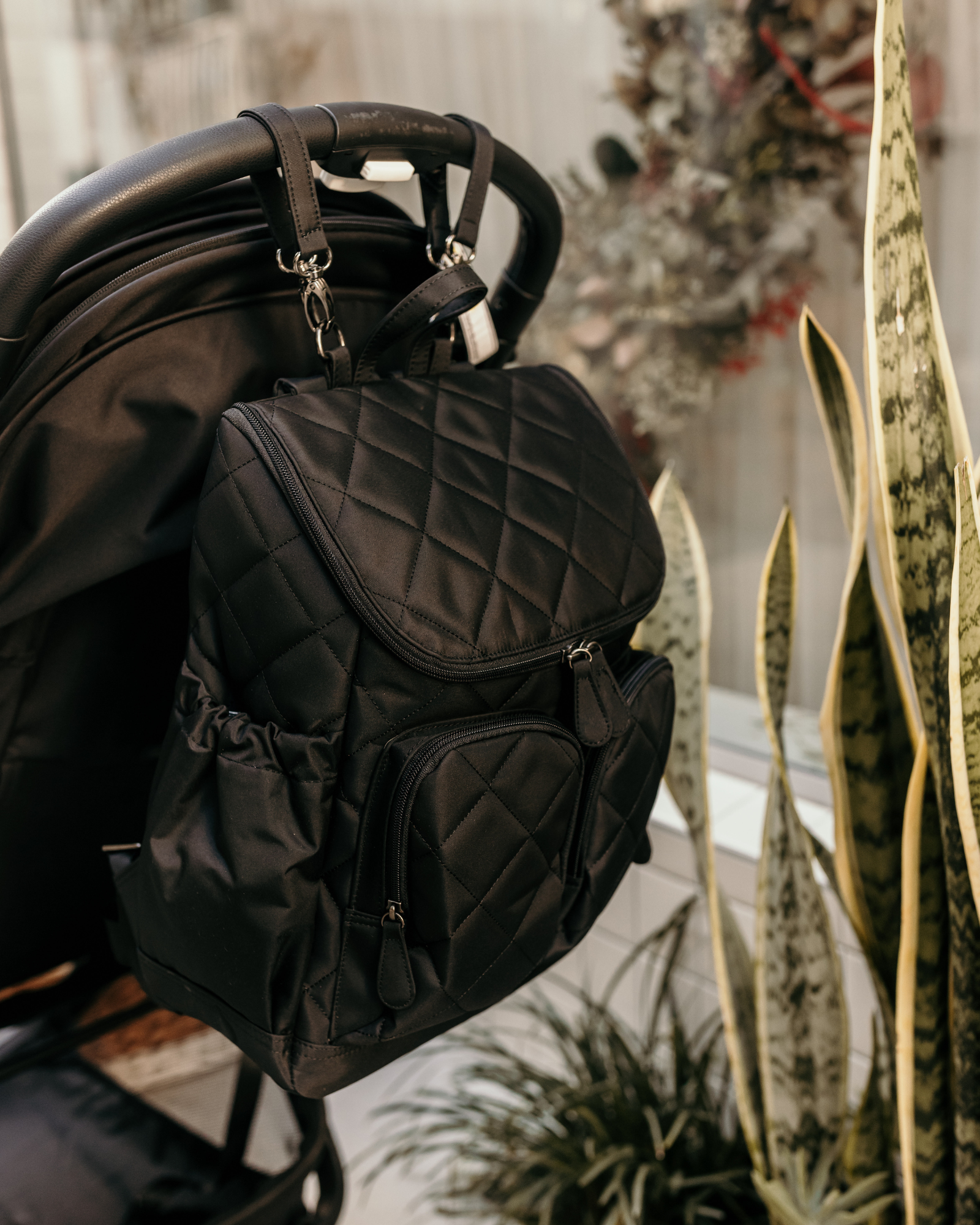 Signature Nappy Backpack - Black Diamond Quit OiOi