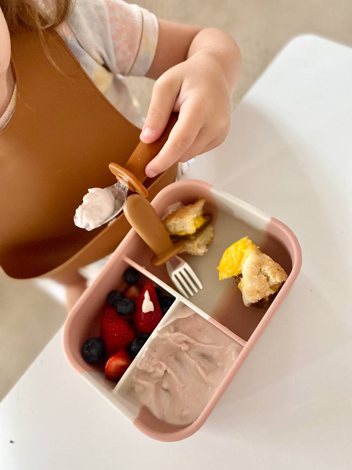 Silicone Catch Bib Set | Ginger & Terracotta The Dearest Grey