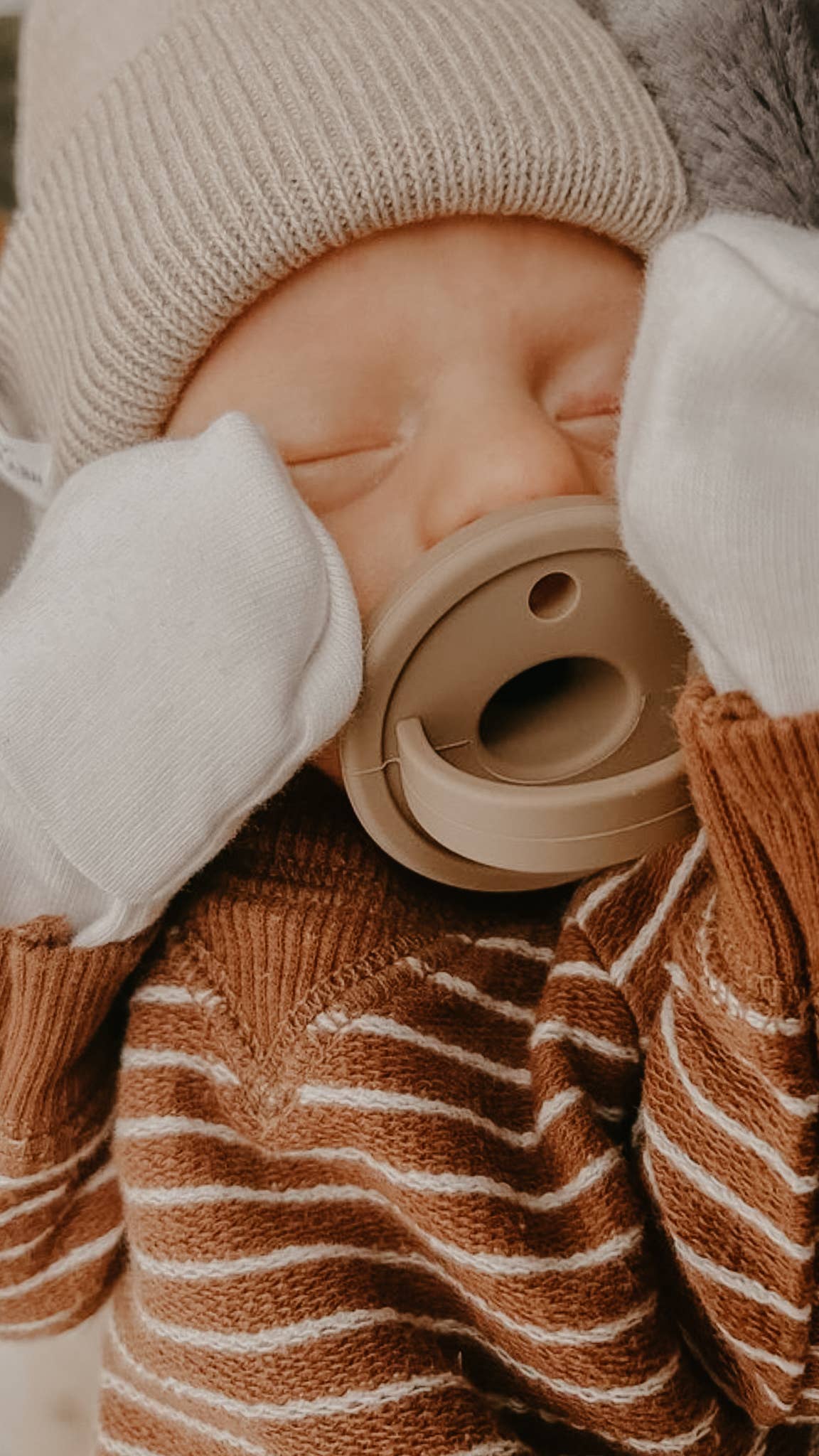 Mod Silicone Pacifier (Fawn & Sand) The Dearest Grey