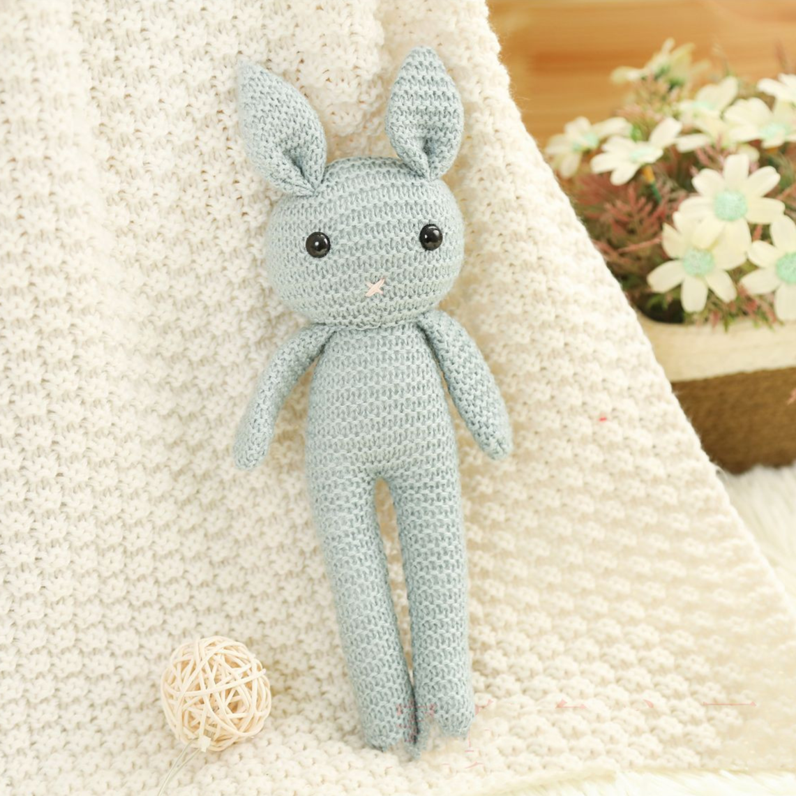 Annie&Charles® knitting bunny Annie & Charles