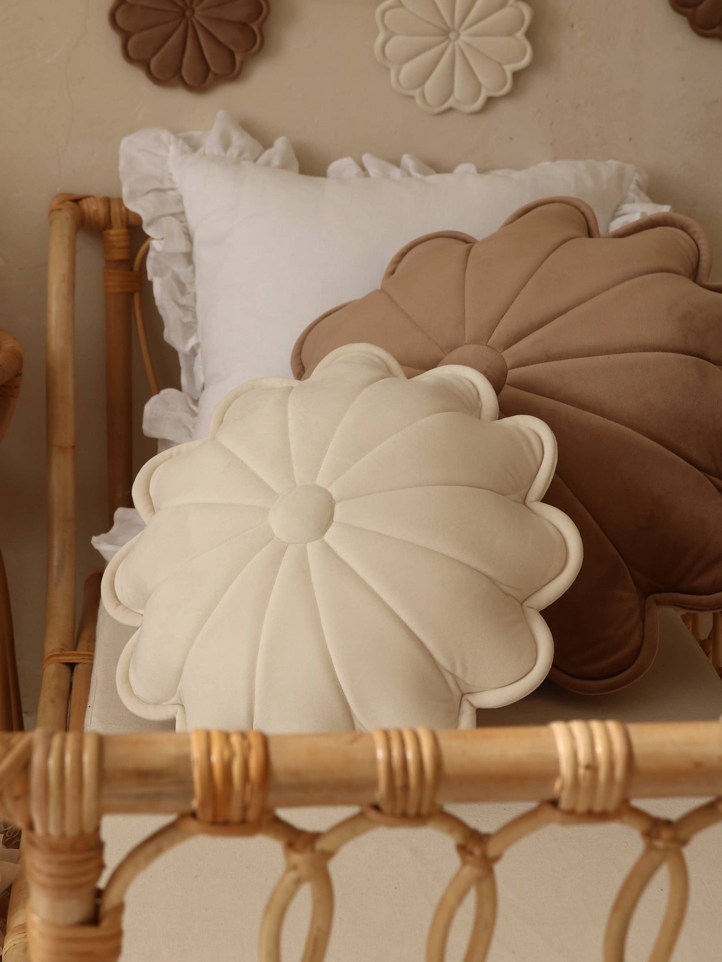 Velvet Daisy Pillow - Large BABYLY