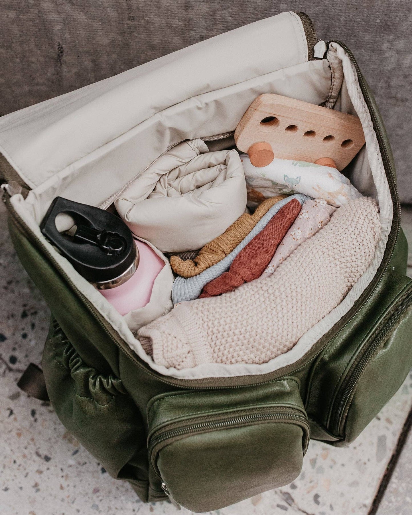 Signature Diaper Backpack OiOi