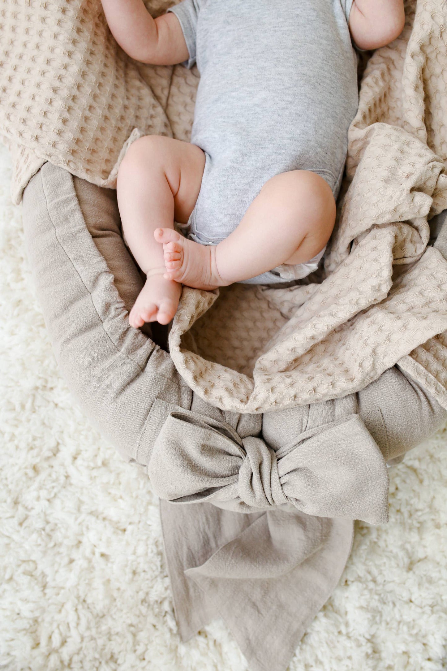 Babyly - Babynest - Linen with Bow - (2 Colors) BABYLY