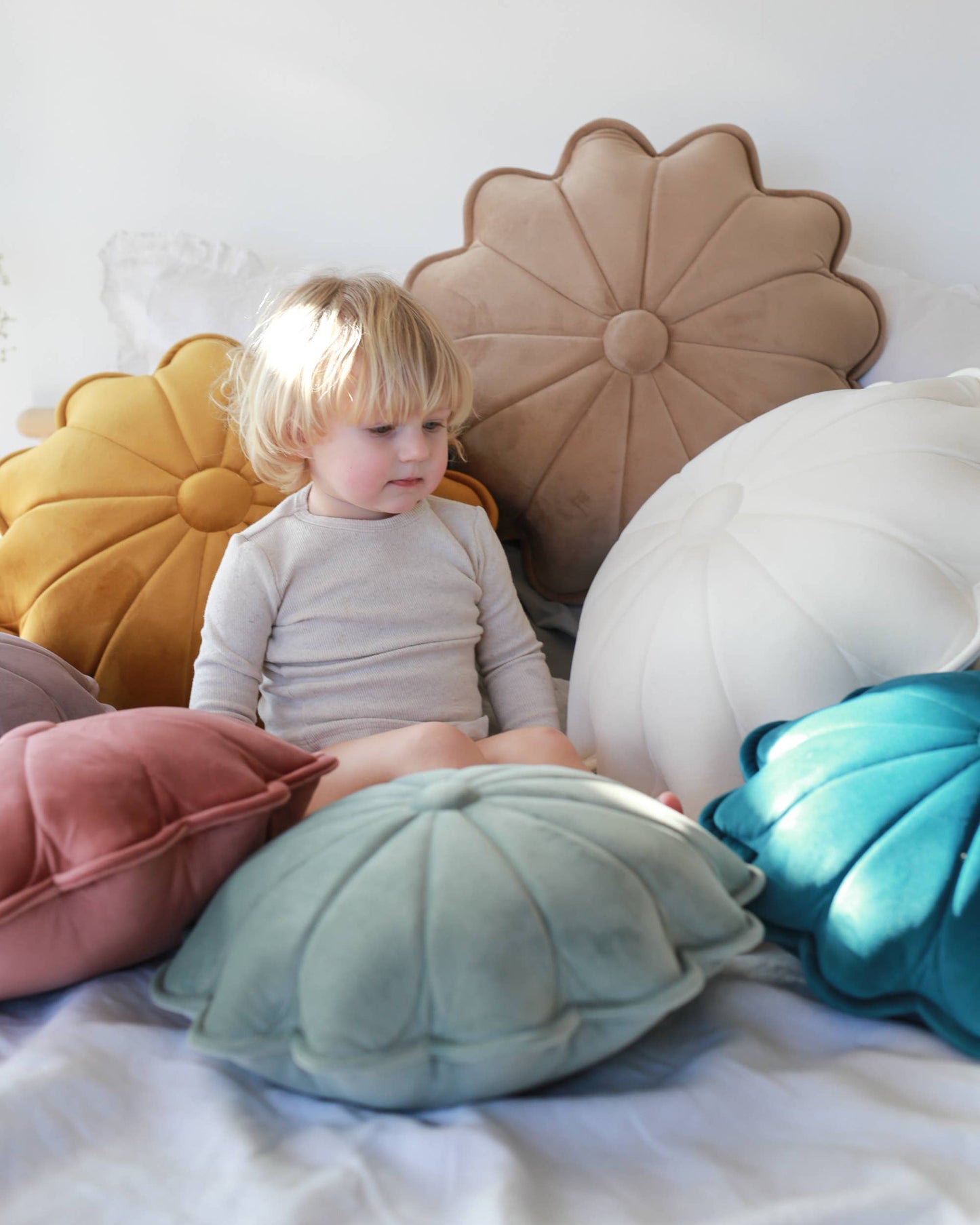 Velvet Daisy Pillow - Large BABYLY