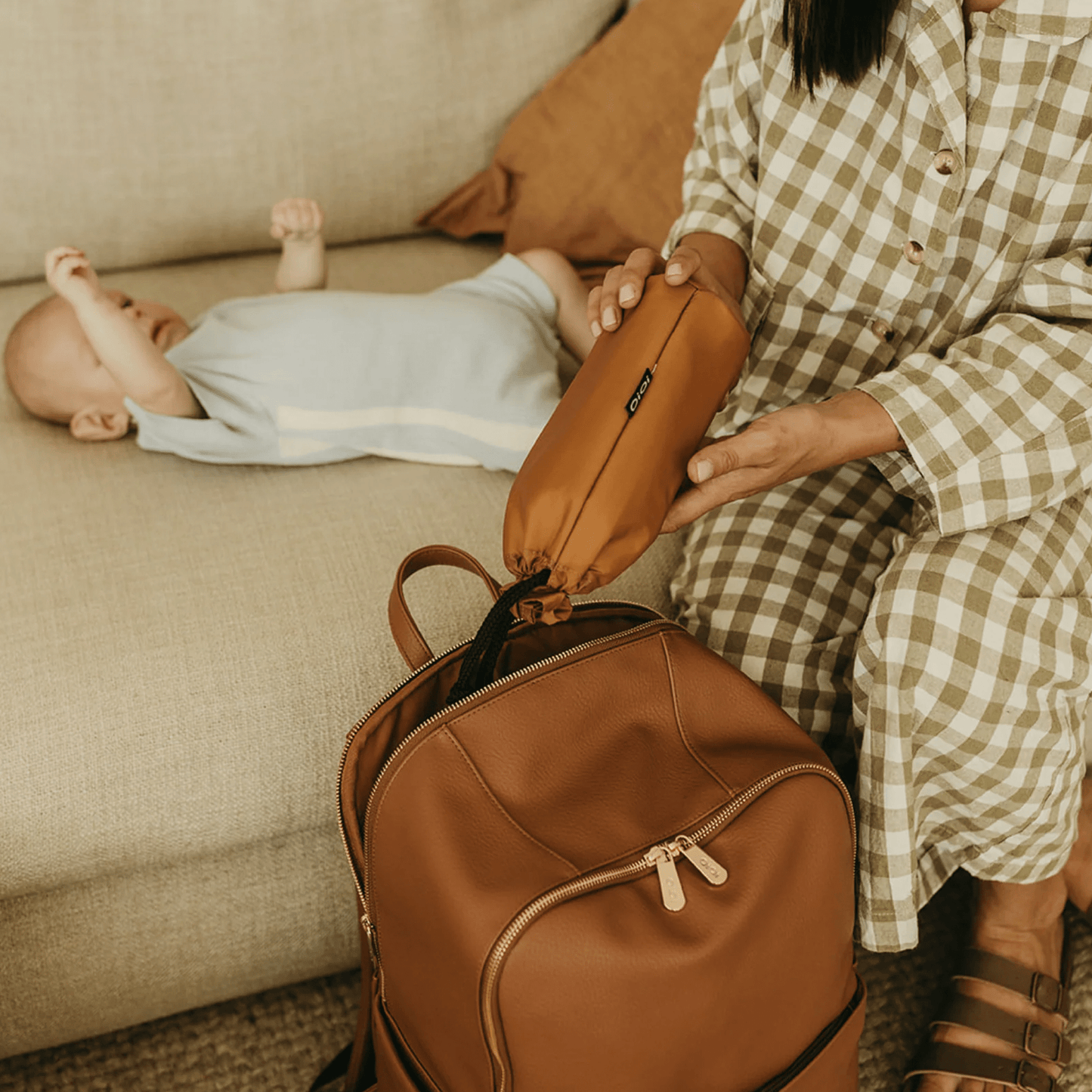 Multitasker Nappy Backpack - Chestnut Brown Vegan Leather OiOi