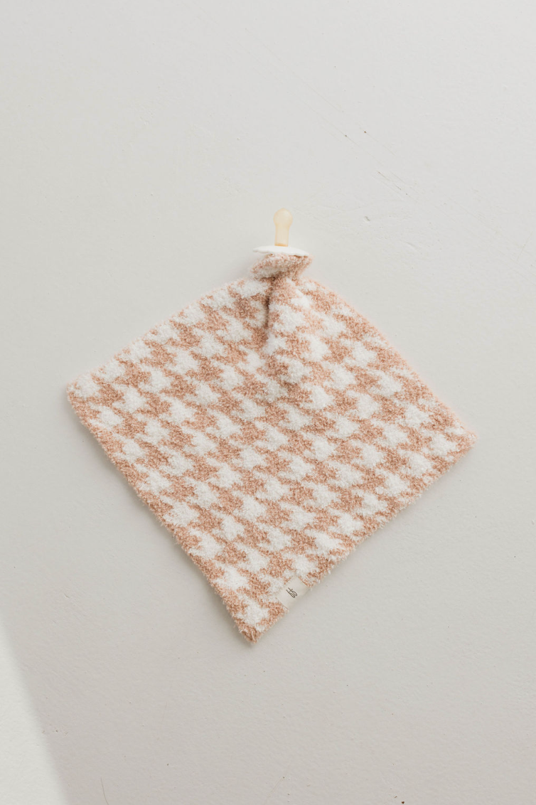 Houndstooth Rosé & Cream Plush | Lovey