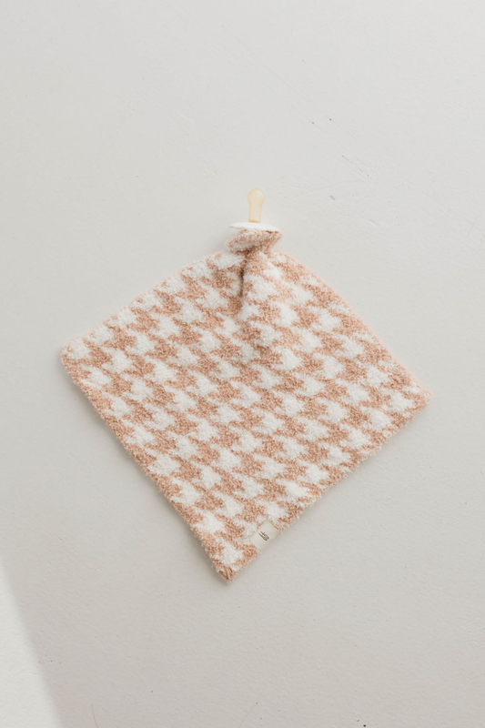 Houndstooth Rosé & Cream Plush | Lovey