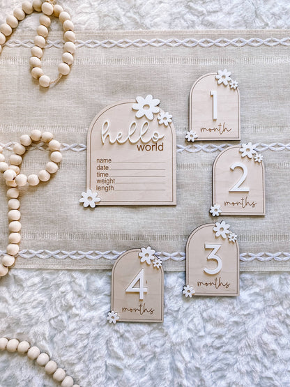 Wooden Monthly Milestone Set - Daisy