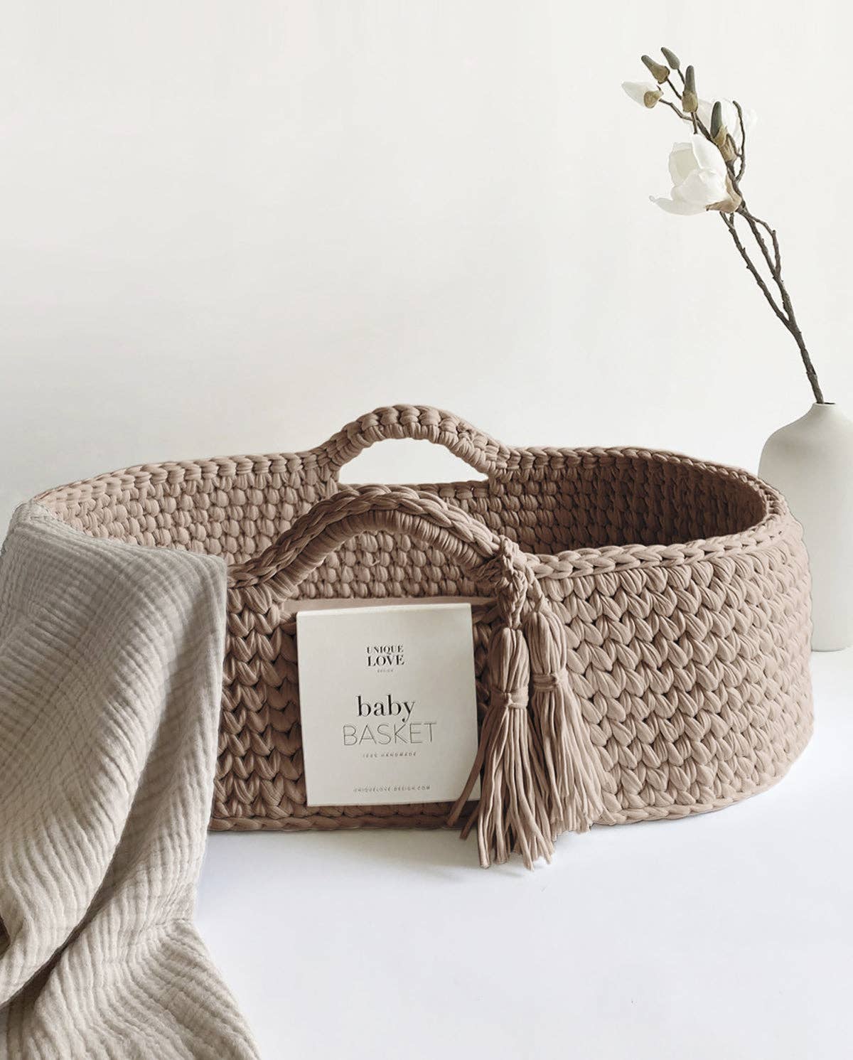 Baby basket | Warm taupe