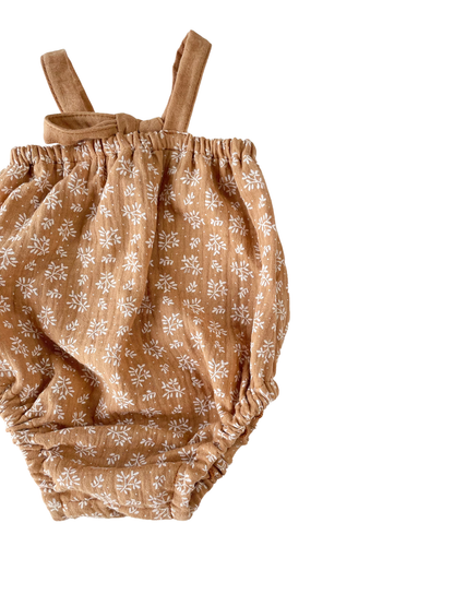 Muslin romper / branches - caramel