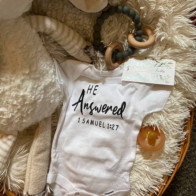 He Answered Pregnancy Announcement Onesie