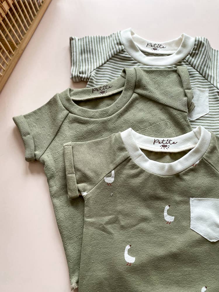 Kids T-shirt / olive PETITE EvelinaApparel