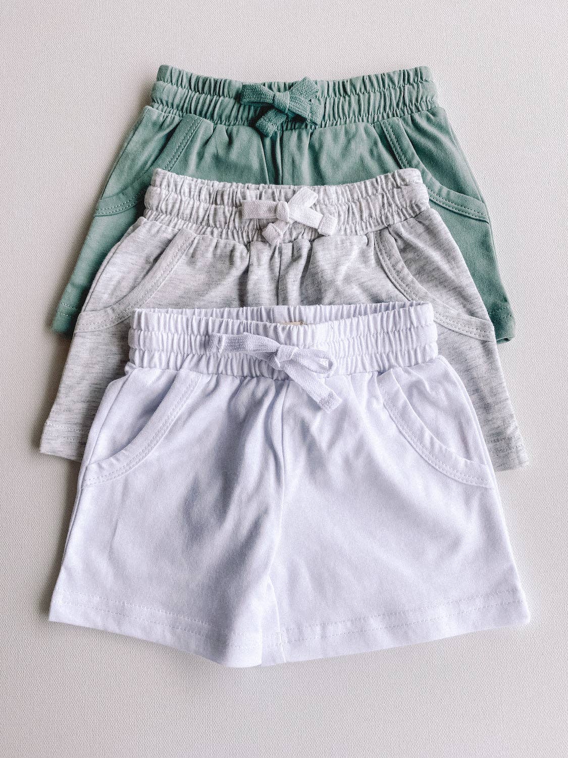 Essential drawstring short