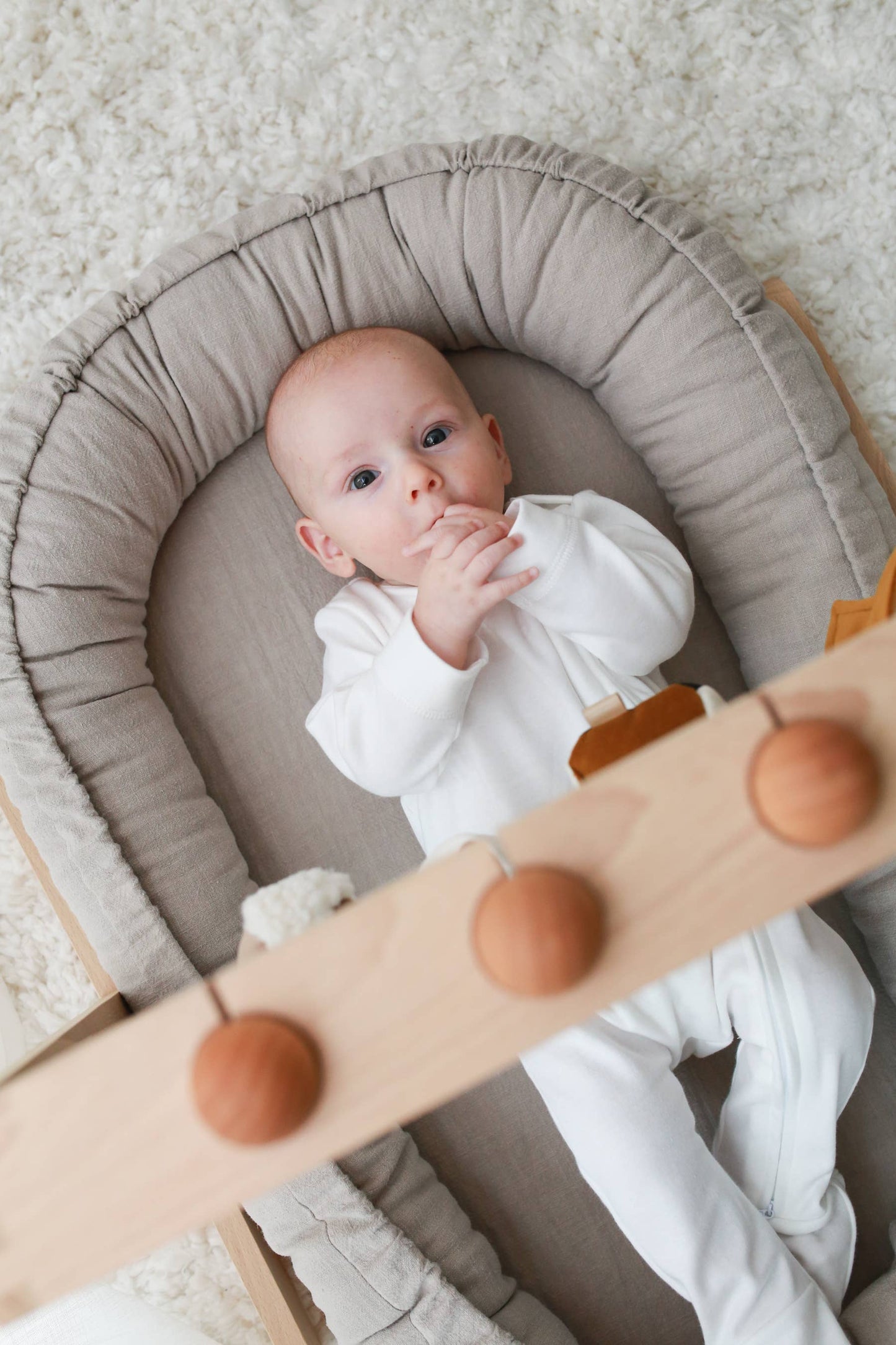 Linen babynest - beige