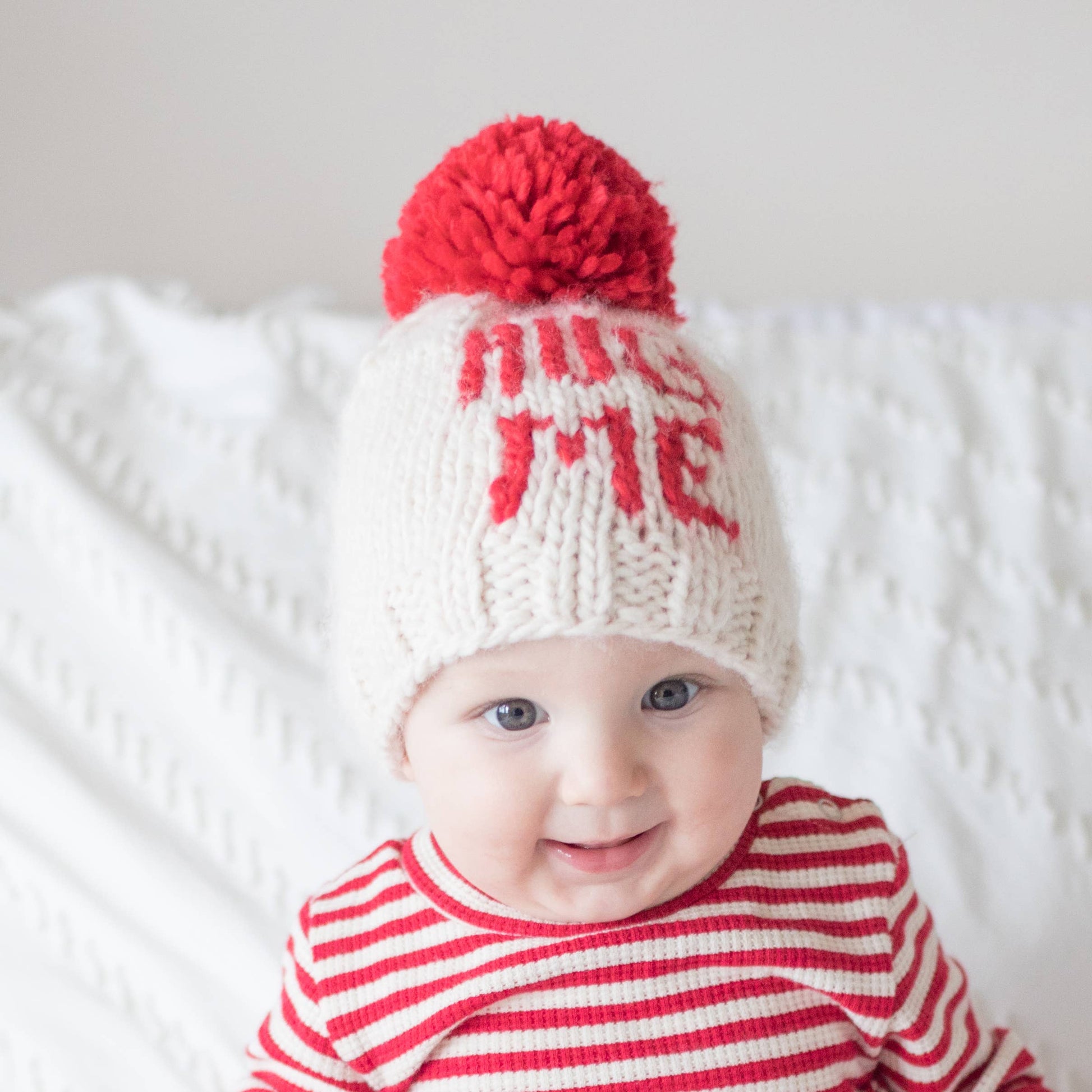 Hug Me Valentine Knit Beanie Huggalugs